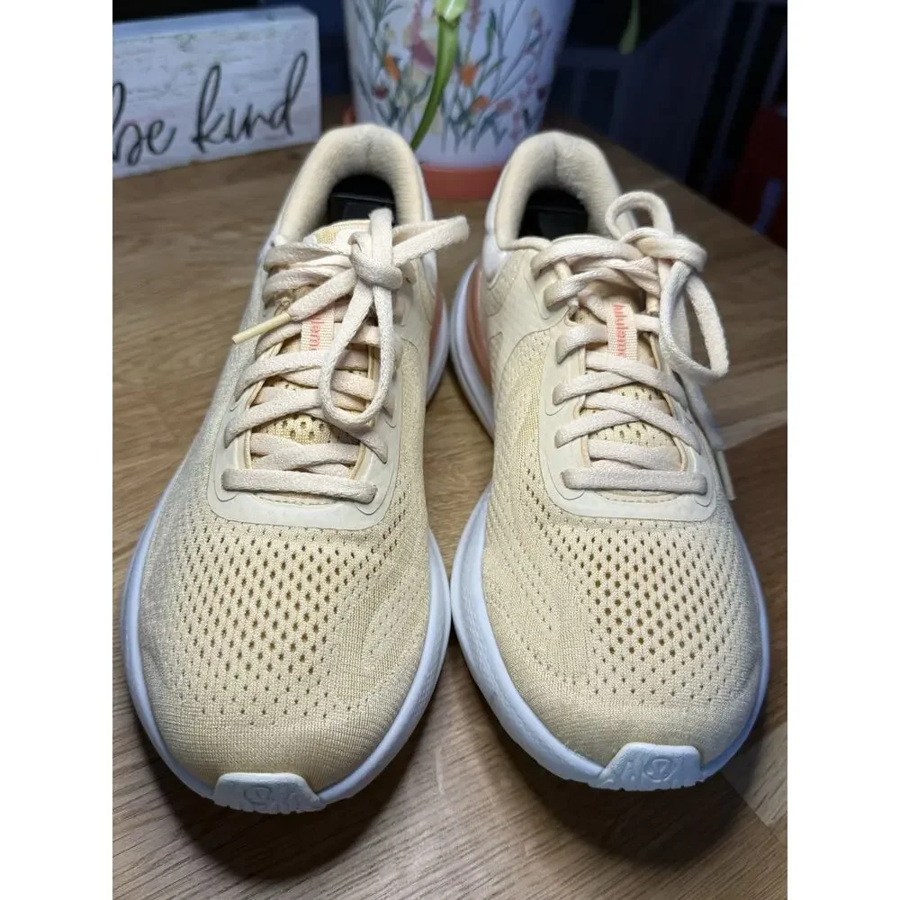 lululemon Unisex Beige/White Low Top Lace-Up Athletic Sneakers Rubber Outsole